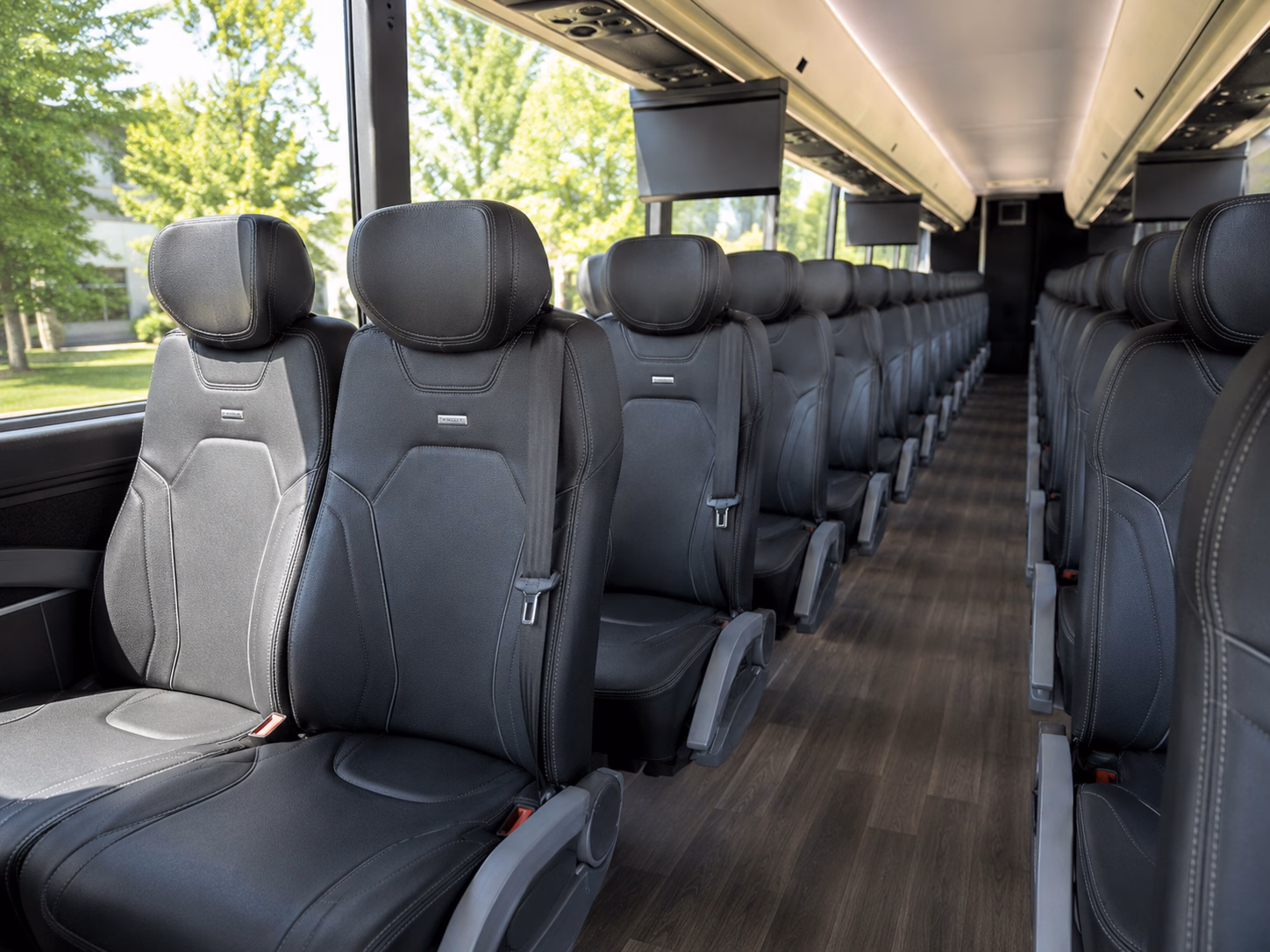 head to temecula wine country with a bus from azusa